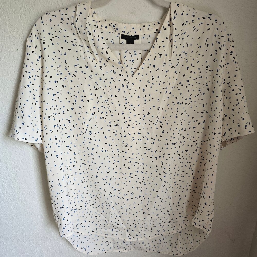 Ann Taylor White/Black/Blue Spotted Blouse Size M